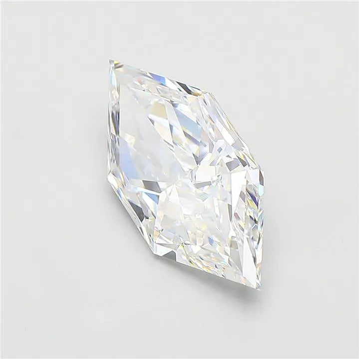4.03ct Hexagonal Lab Grown Diamond (Colour D, Clarity VVS2, IGI Certified)