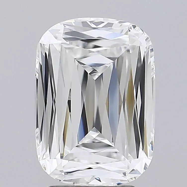 4.04ct Cushion modified Lab Grown Diamond (Colour E, Clarity VVS1, IGI Certified)