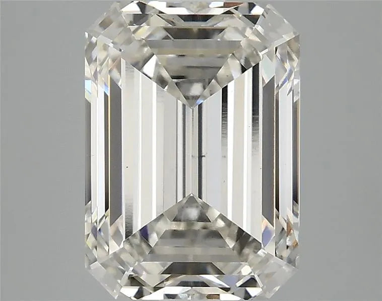 4.04ct Emerald Lab Grown Diamond (Colour H, Clarity VS1, IGI Certified)