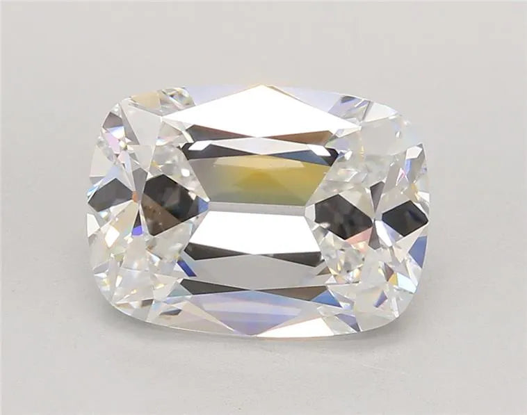 4.07ct Cushion brilliant Lab Grown Diamond (Colour E, Clarity VVS2, IGI Certified)