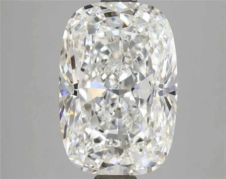 4.09ct Cushion modified Lab Grown Diamond (Colour E, Clarity VVS2, IGI Certified)