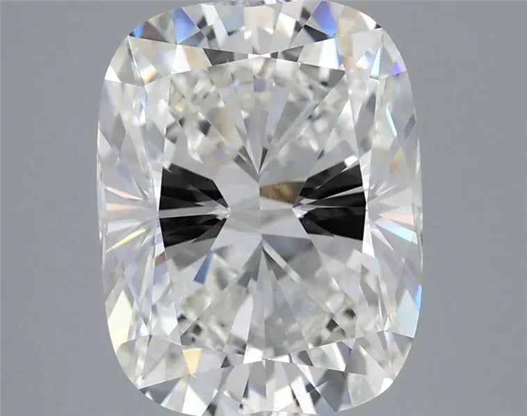 4.09ct Cushion modified Lab Grown Diamond (Colour F, Clarity VVS2, IGI Certified)