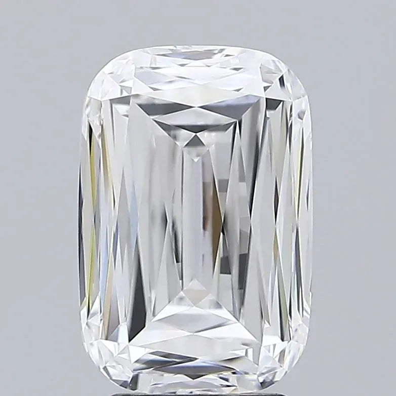 4.26ct Cushion modified Lab Grown Diamond (Colour D, Clarity VVS2, IGI Certified)