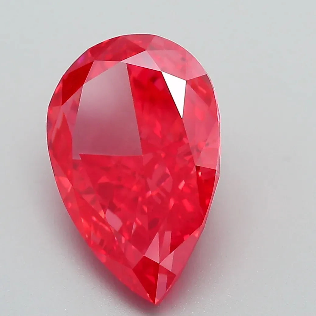4.32ct Pear Lab Grown Diamond (Colour Fancy Vivid Red, Clarity VS1, IGI Certified)