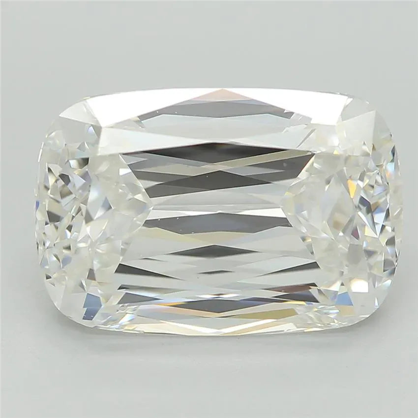 4.33ct Cushion modified Lab Grown Diamond (Colour E, Clarity VVS2, IGI Certified)