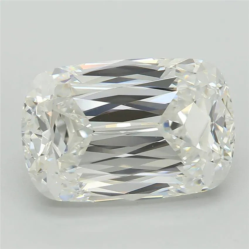 4.39ct Cushion modified Lab Grown Diamond (Colour E, Clarity VS1, IGI Certified)