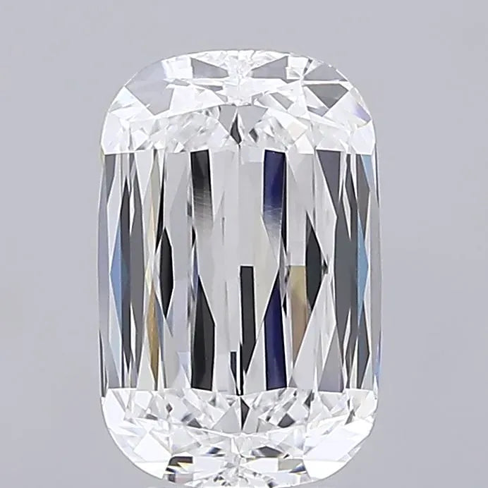 4.50ct Cushion modified Lab Grown Diamond (Colour E, Clarity VVS2, IGI Certified)