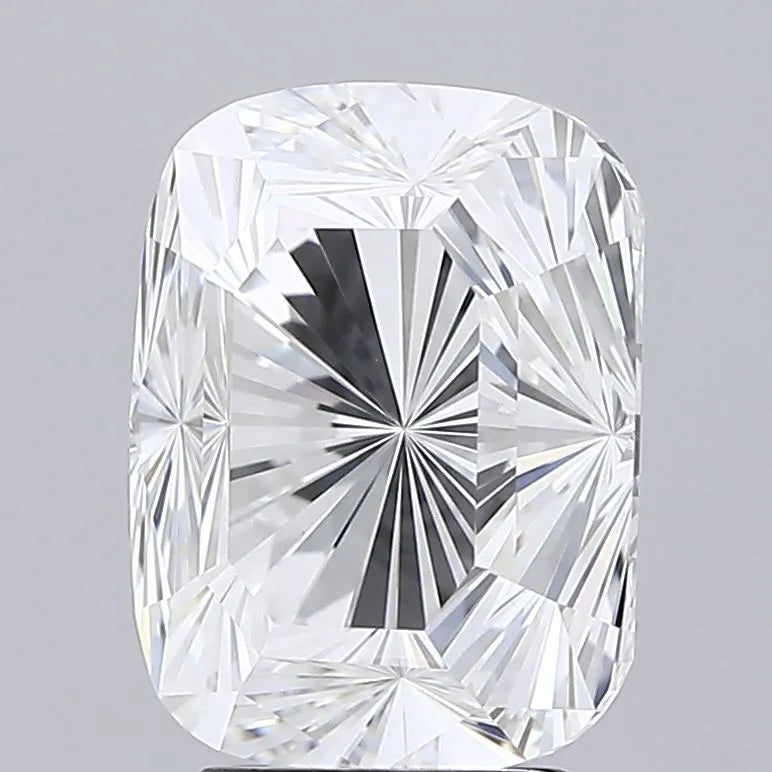 4.59ct Cushion modified Lab Grown Diamond (Colour E, Clarity VVS2, IGI Certified)