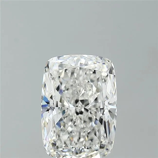 4.70ct Cushion modified Lab Grown Diamond (Colour E, Clarity VVS1, IGI Certified)