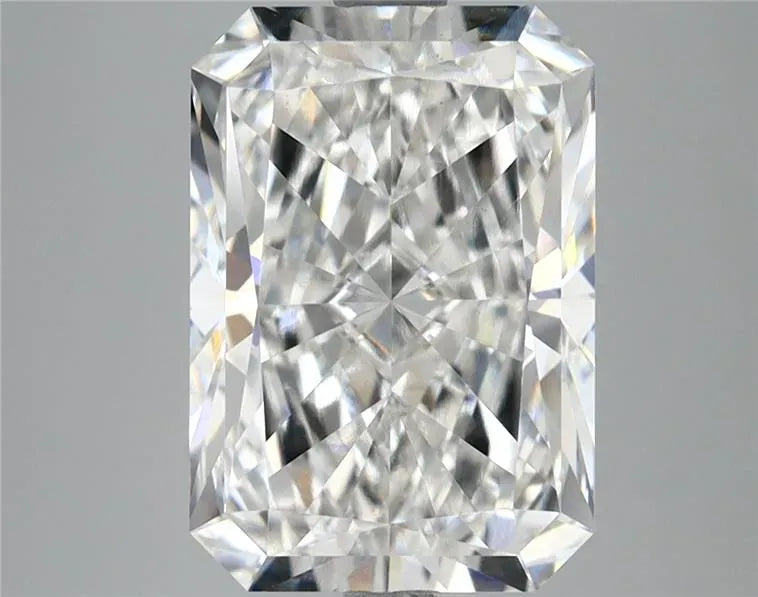 4.72ct Radiant Lab Grown Diamond (Colour E, Clarity VS1, IGI Certified)