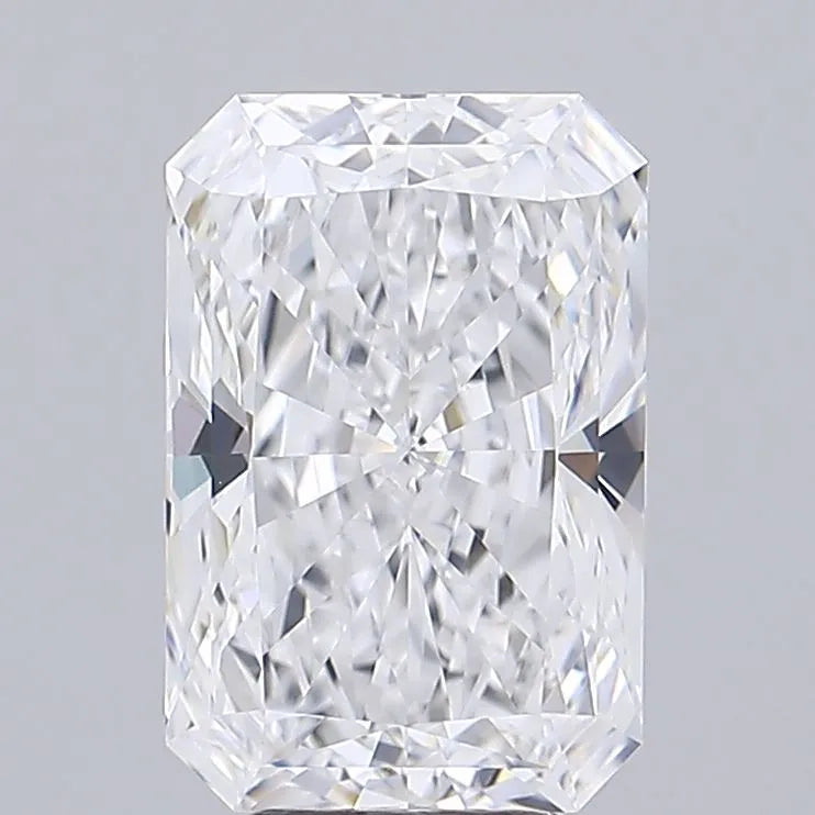 4.75ct Radiant Lab Grown Diamond (Colour D, Clarity VVS1, IGI Certified)