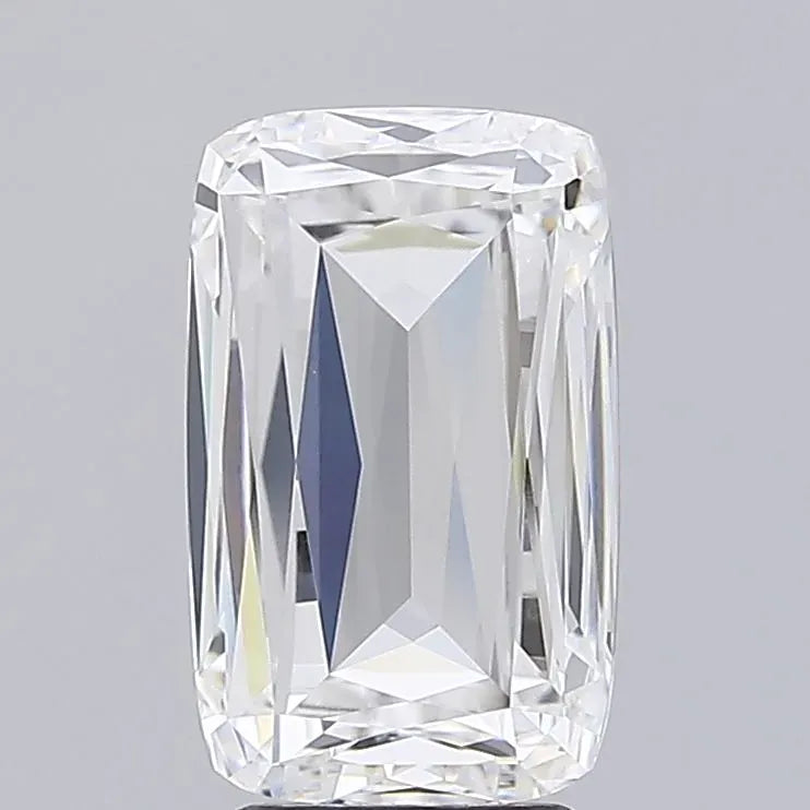 5.01ct Cushion modified Lab Grown Diamond (Colour E, Clarity VVS2, IGI Certified)
