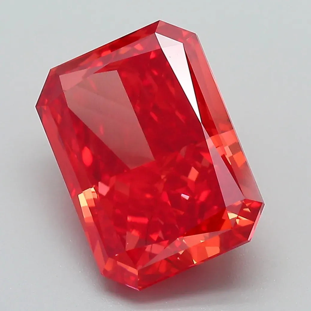 5.08ct Radiant Lab Grown Diamond (Colour Fancy Vivid Red, Clarity VVS2, IGI Certified)