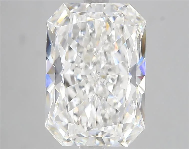 5.09ct Radiant Lab Grown Diamond (Colour F, Clarity VVS1, IGI Certified)