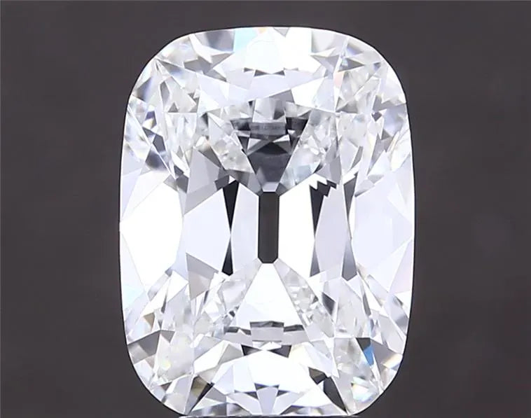 5.21ct Cushion brilliant Lab Grown Diamond (Colour F, Clarity VVS2, IGI Certified)