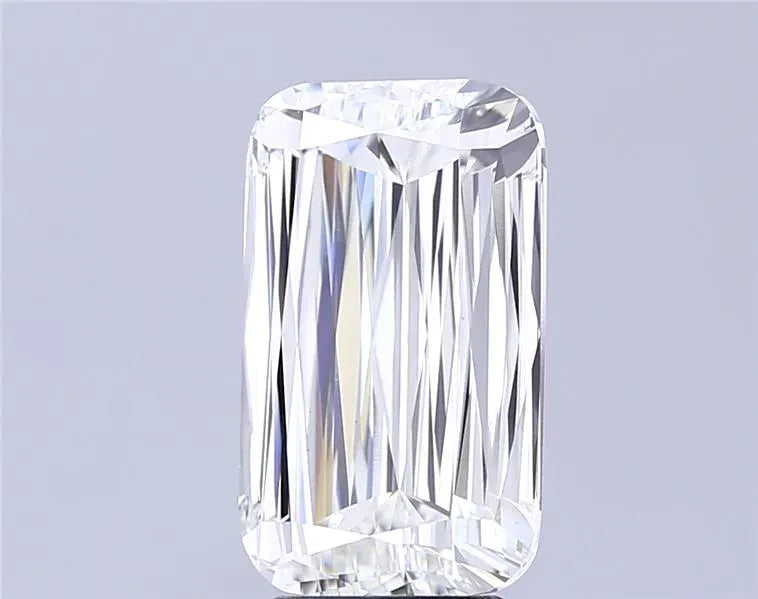 6.32ct Cushion modified Lab Grown Diamond (Colour G, Clarity VS1, IGI Certified)