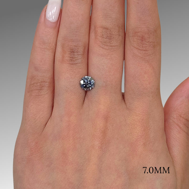7mm ( DEW 1.2ct) round dark grey moissanite