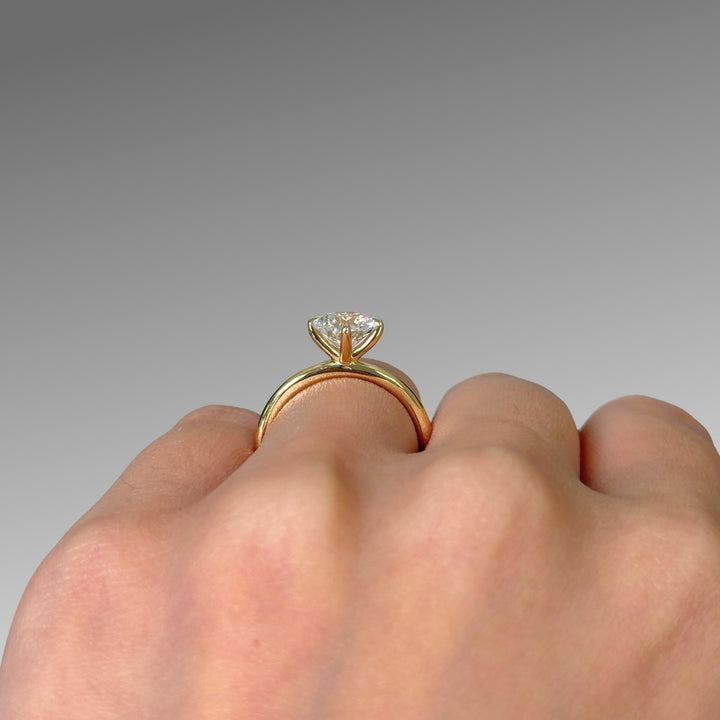 Ready to Ship  Lisa 1.59ct D/VVS2 Round Lab-Created Diamond Engagement Ring in 18k Yellow Gold