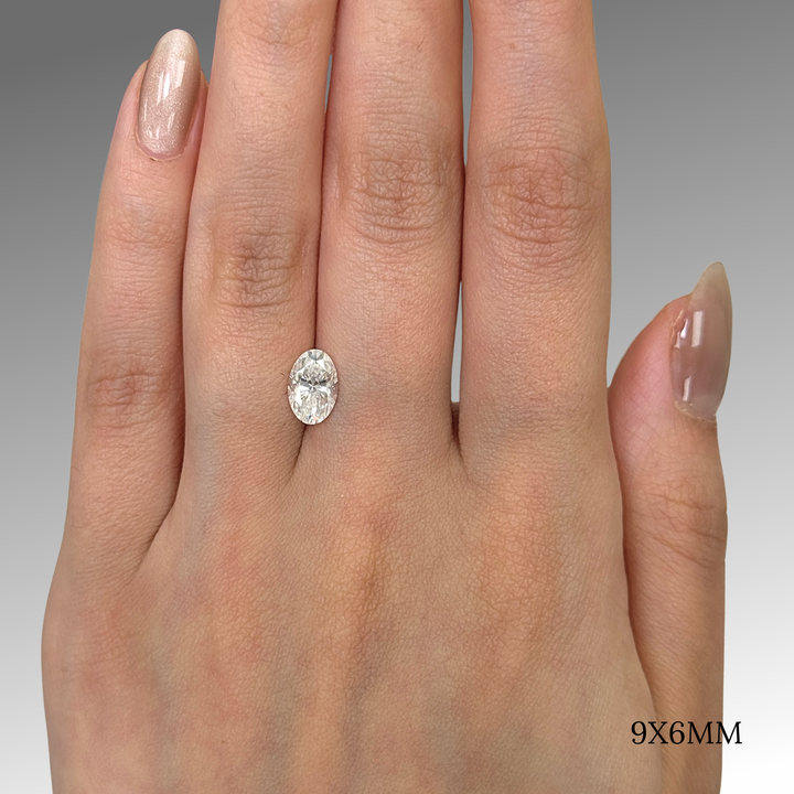 9x6mm ( DEW 1.8ct) oval crushed ice moissanite