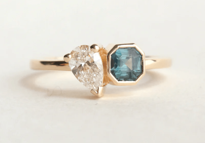 AGI Design CO for Montanna - Toi et Moi moissanite ring