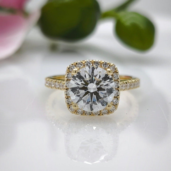 AGIDesignShop Desiree Round Moissanite Engagement Ring