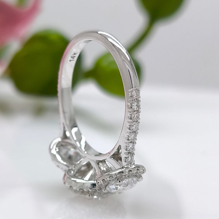 AGIDesignShop Nadia Round Moissanite Engagement Ring