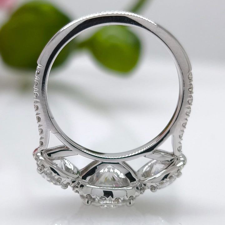 AGIDesignShop Nadia Round Moissanite Engagement Ring