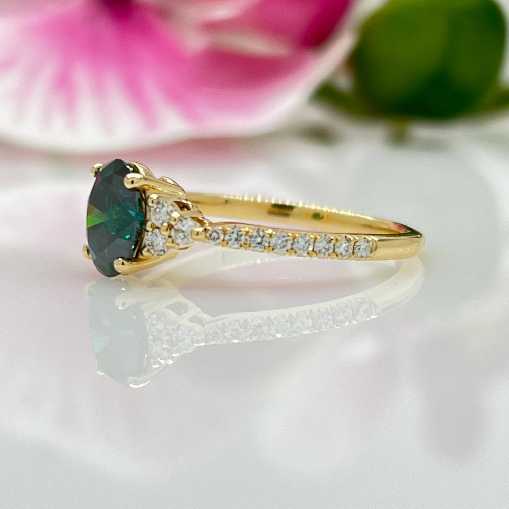 AGI Design Olivia Oval Green moissanite Engagement Ring