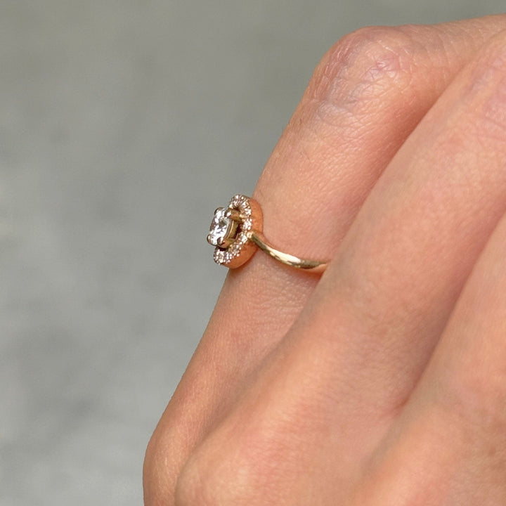 AGI Design Ready to Ship  0.22ct I1/G natural Diamond Engagement Ring