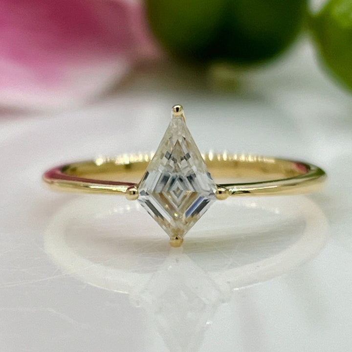 AGI Design Ready to Ship  0.75ct Kite Shape Moissanite Engagement Ring in 14K Yellow Gold
