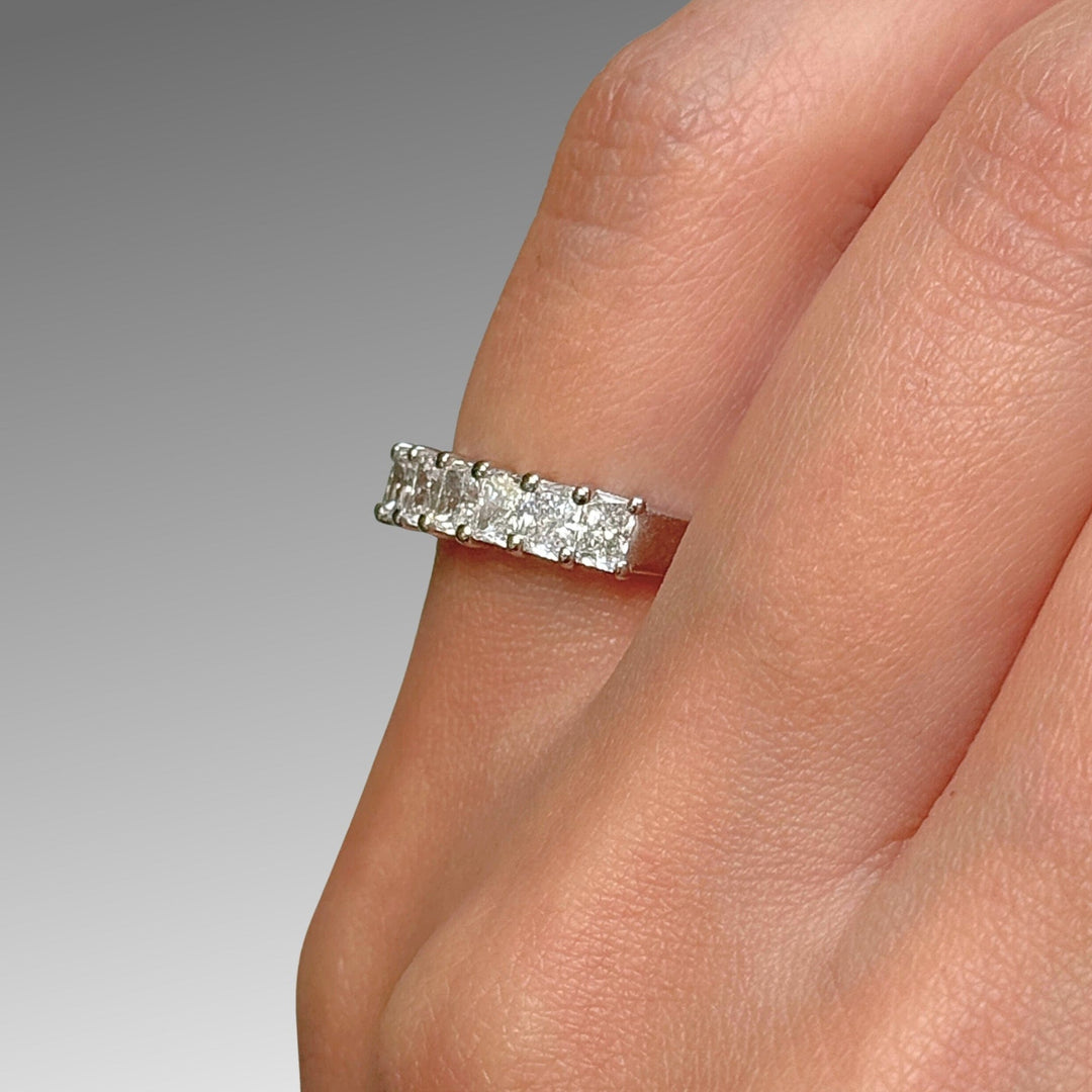 AGI Design Ready to Ship  1.33ct Radiant Lab Created Diamond Wedding Band in Platinum