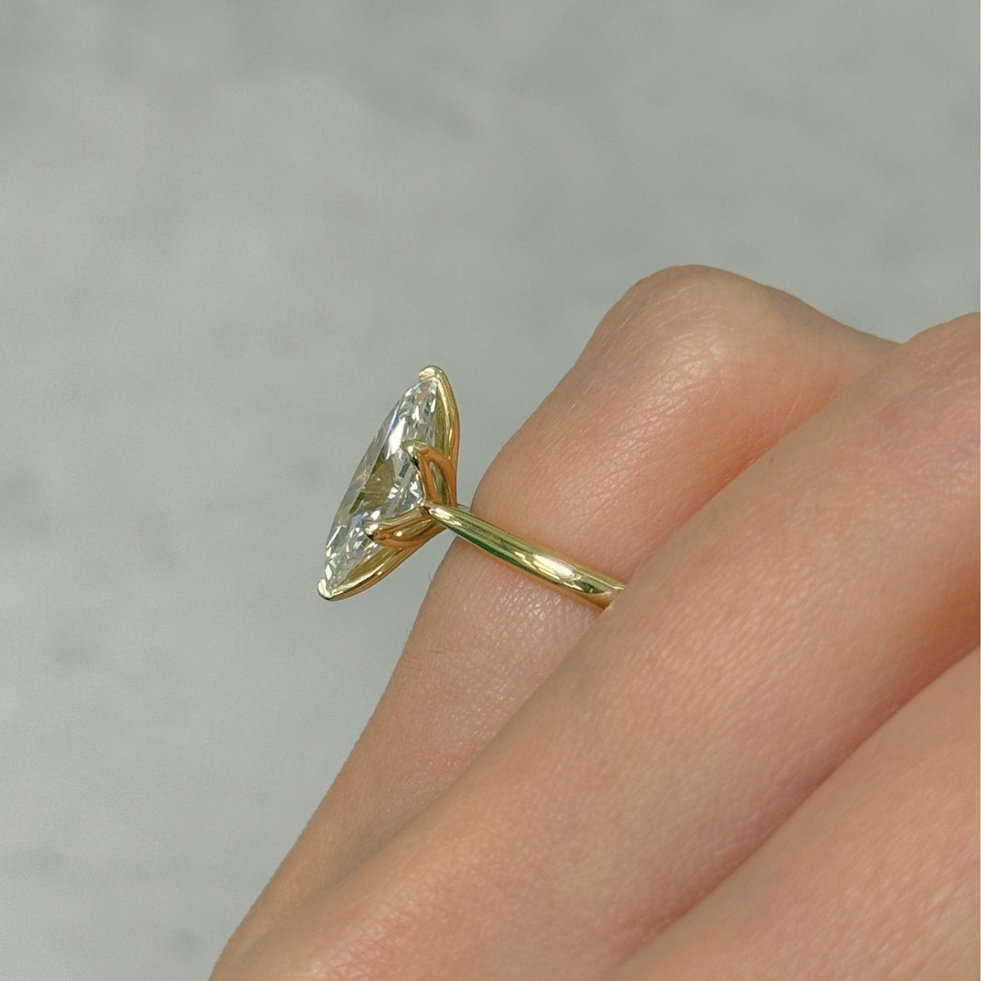 AGI Design Ready to Ship  2.5ct F/VVS2 Marquise Lab Created Diamond Tulip Engagement Ring
