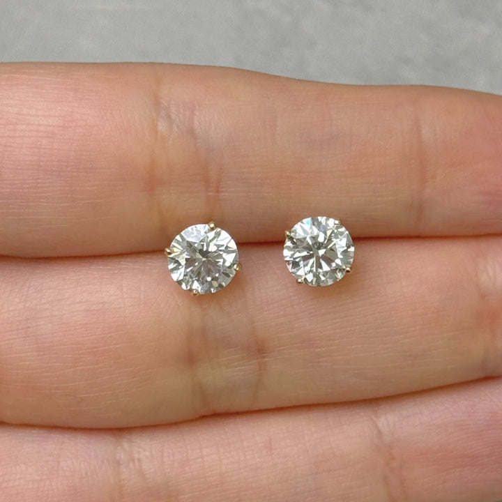 AGI Design Ready to Ship  2ct total weight lab diamond stud earring in 14k yellow gold