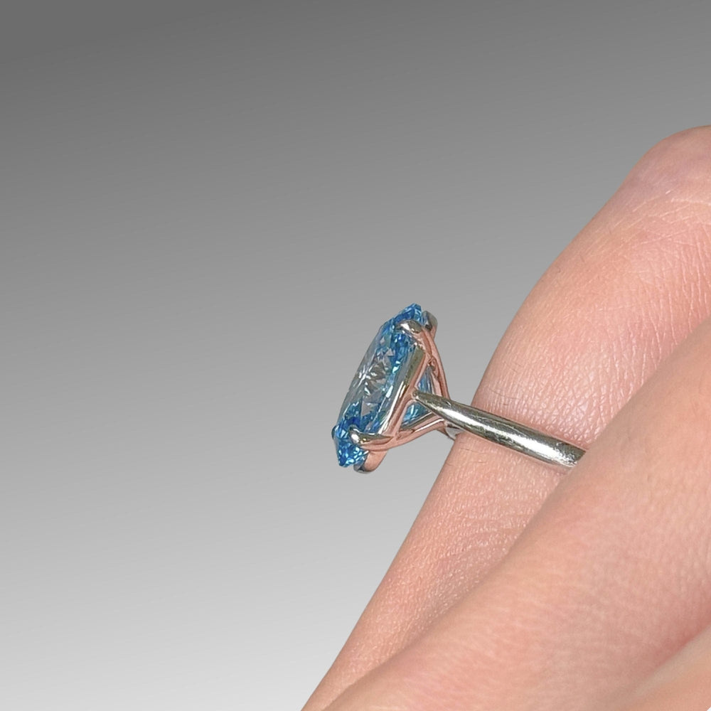 AGI Design  Ready to Ship  3.01ct Fancy Vivid Blue VS1 Oval Lab Diamond Engagement Ring in 14K White Gold