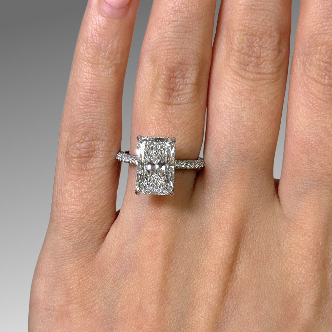 AGI Design Ready to Ship  4.29ct D/VVS2 Radiant Lab-Created Diamond Engagement Ring in Platinum