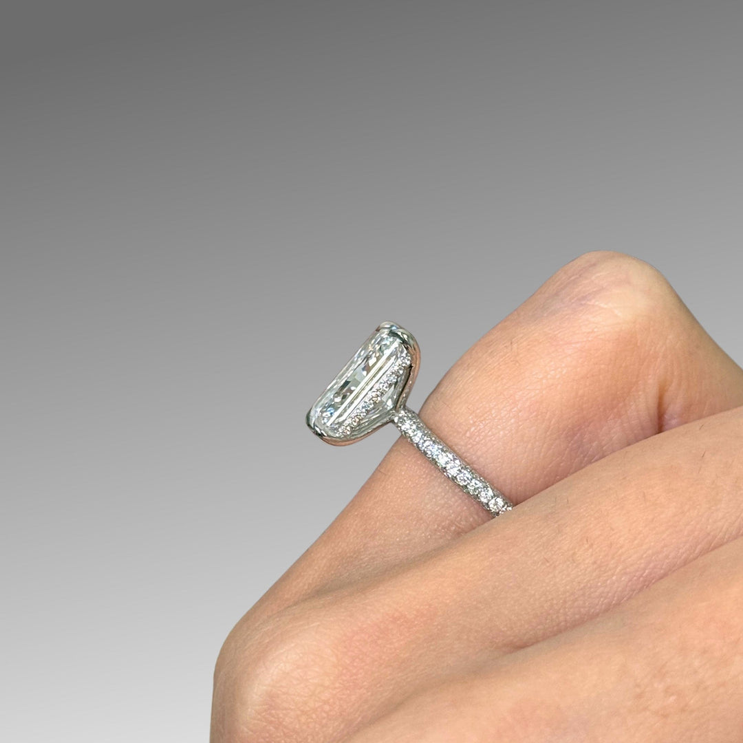 AGI Design Ready to Ship  4.29ct D/VVS2 Radiant Lab-Created Diamond Engagement Ring in Platinum