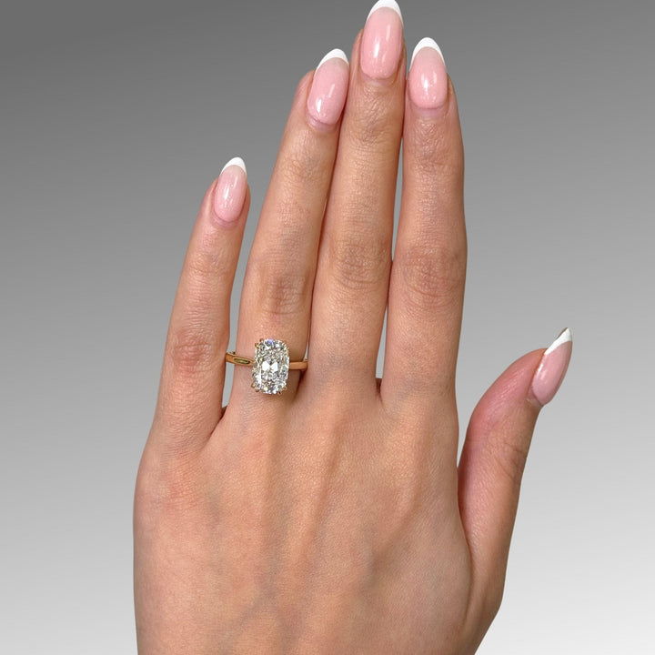 AGI Design Ready to Ship  4.31ct E/VVS2 Old Mine Cushion  Lab Created Diamond Engagement Ring in 18k Yellow Gold