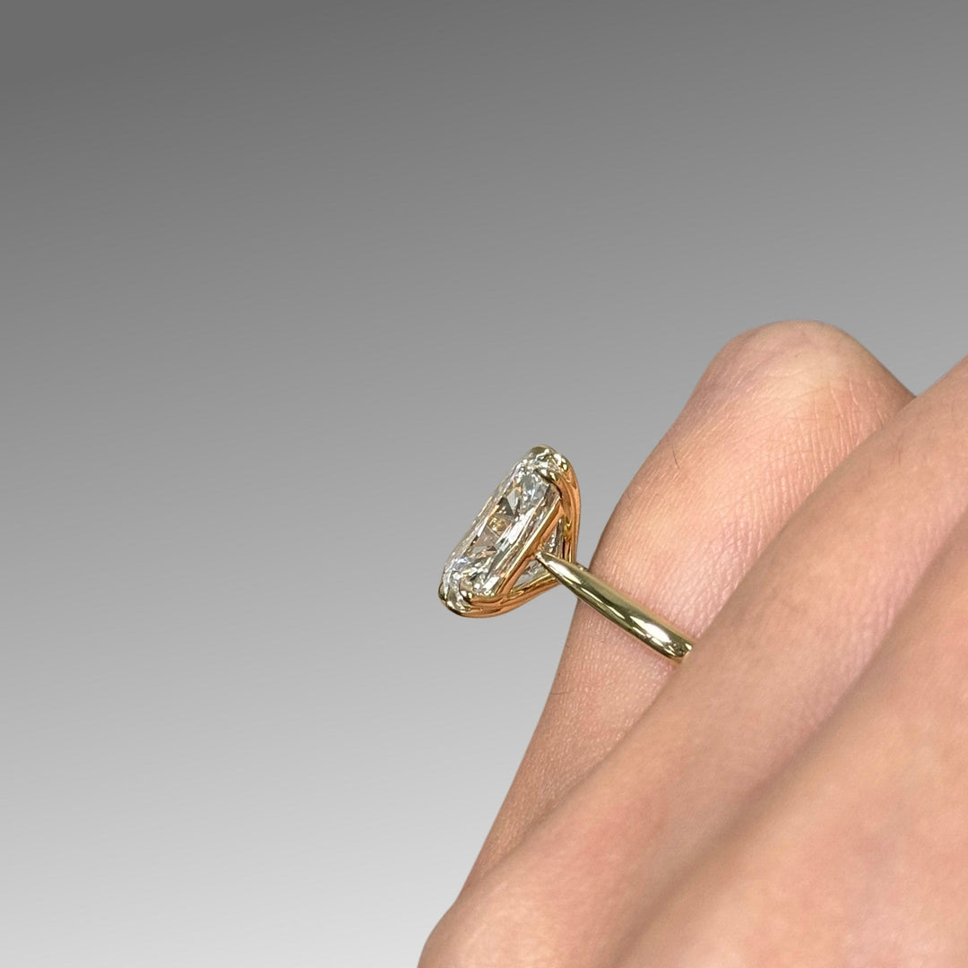 AGI Design Ready to Ship  4.31ct E/VVS2 Old Mine Cushion  Lab Created Diamond Engagement Ring in 18k Yellow Gold