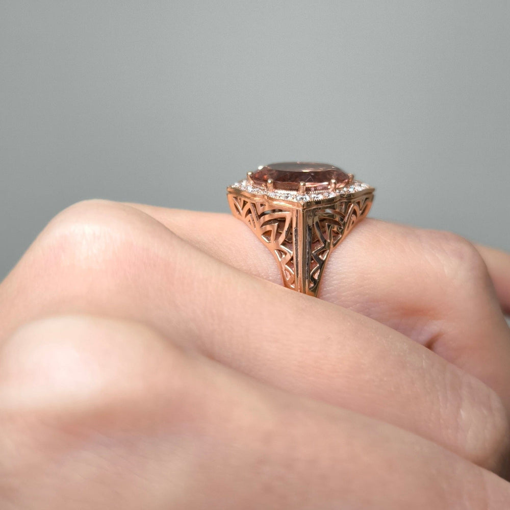 AGI Design Ready to Ship  5ct Peach Oval Morganite Ring in 14K Rose Gold