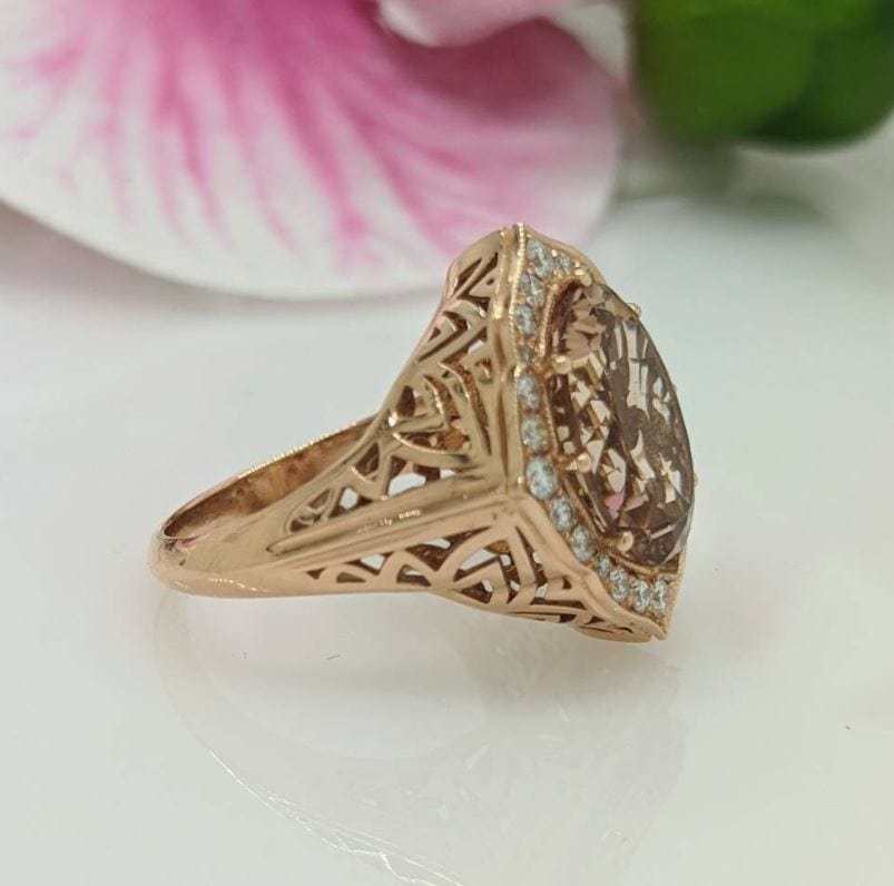 AGI Design Ready to Ship  5ct Peach Oval Morganite Ring in 14K Rose Gold