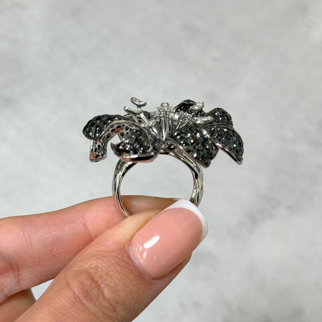AGI Design Ready to Ship  Black Diamond Flower Ring