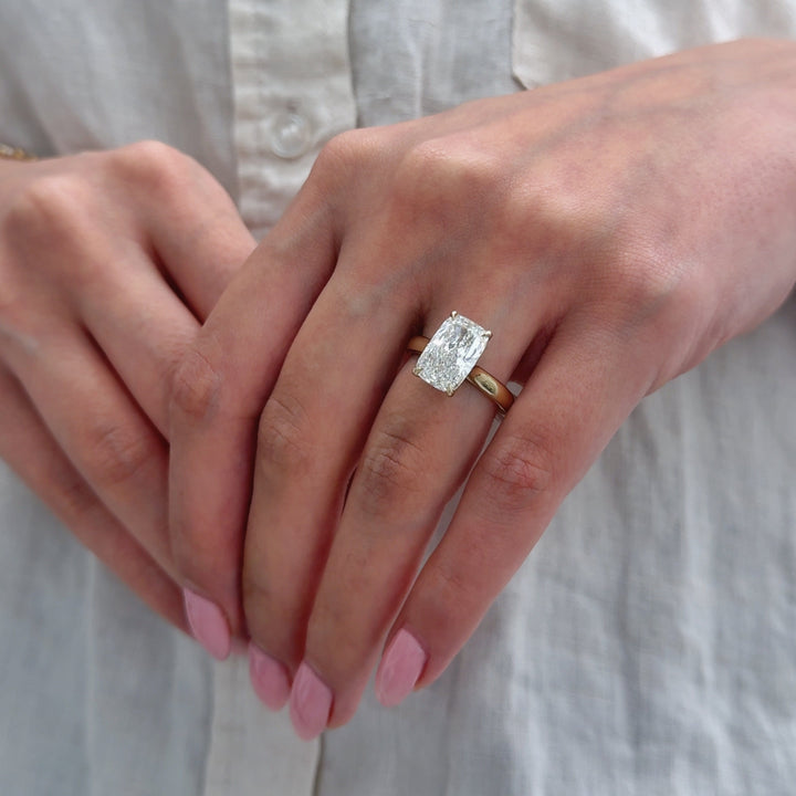 AGI Design Ready to Ship  Chloe 3.65ct cushion cut Lab Diamond E/VS1  Engagement Ring in 14k yellow gold