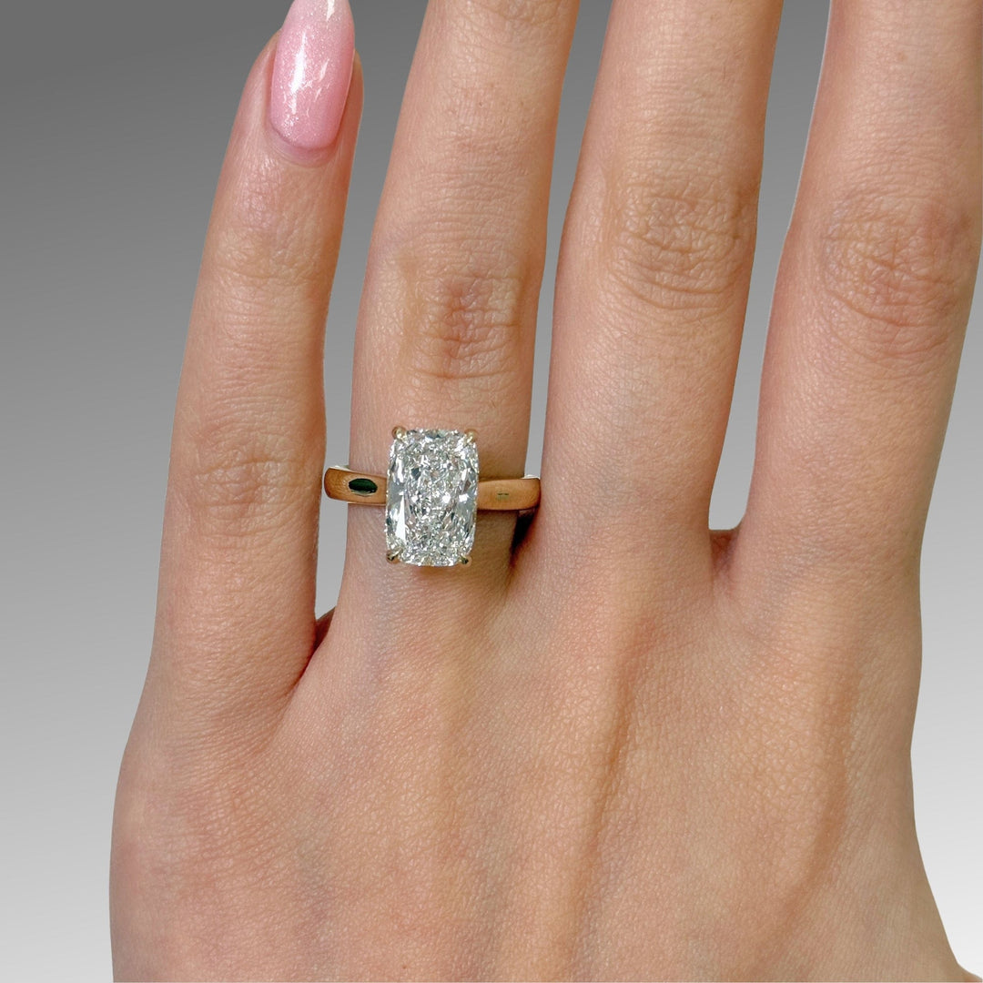 AGI Design Ready to Ship  Chloe 3.65ct cushion cut Lab Diamond E/VS1  Engagement Ring in 14k yellow gold