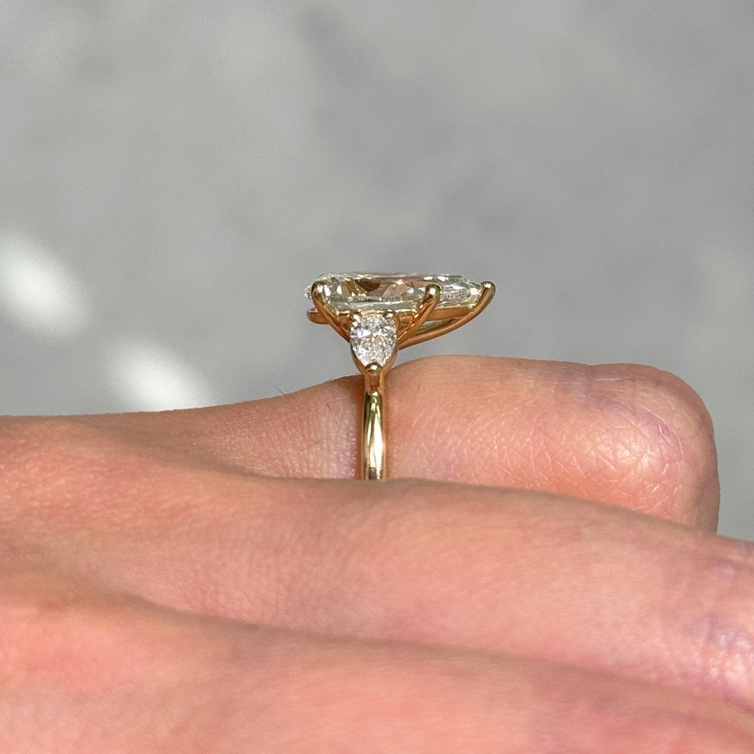 AGI Design  Ready to Ship  Linda 2.71ct Pear Shape Lab Diamond E/VVS2 Three Stone Engagement Ring in 14K Yellow Gold