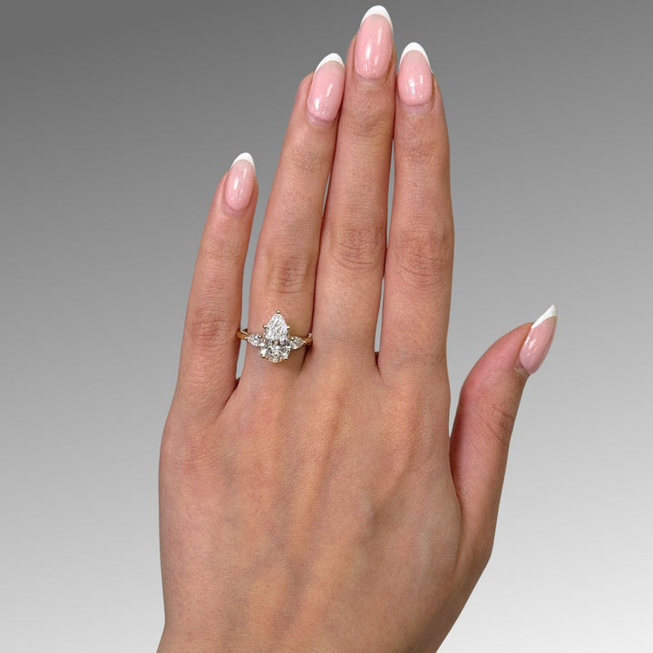 AGI Design  Ready to Ship  Linda 2.71ct Pear Shape Lab Diamond E/VVS2 Three Stone Engagement Ring in 14K Yellow Gold