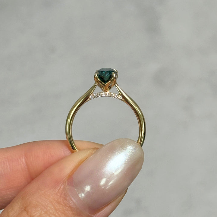 AGI Design Ready to Ship  Nora 1.2ct Green Oval Moissanite Engagement Ring in 14k yellow gold