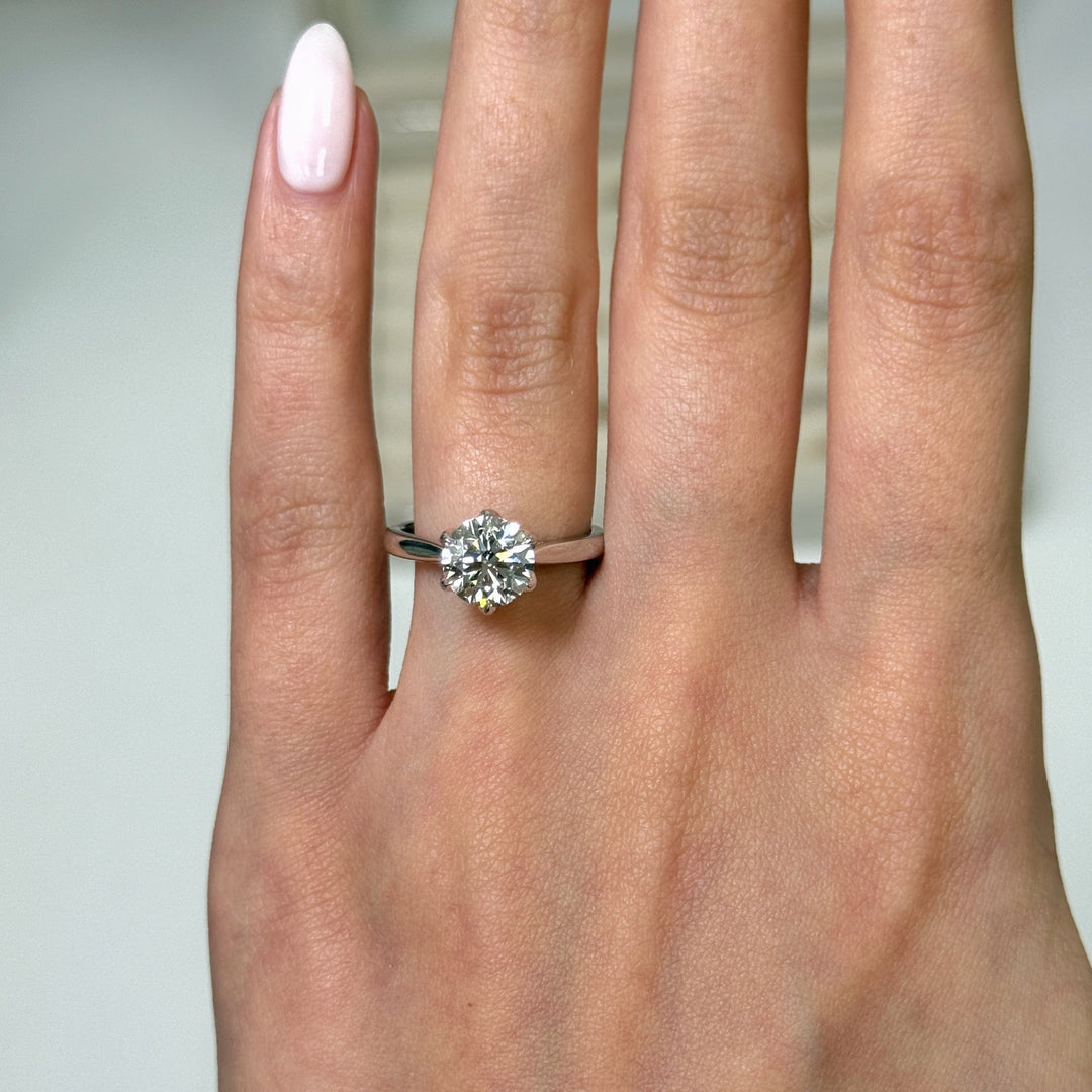 AGI Design Ready to Ship  Nora 1.73ct E/VVS2 Round Lab Diamond Tulip Engagement Ring in 14k white gold