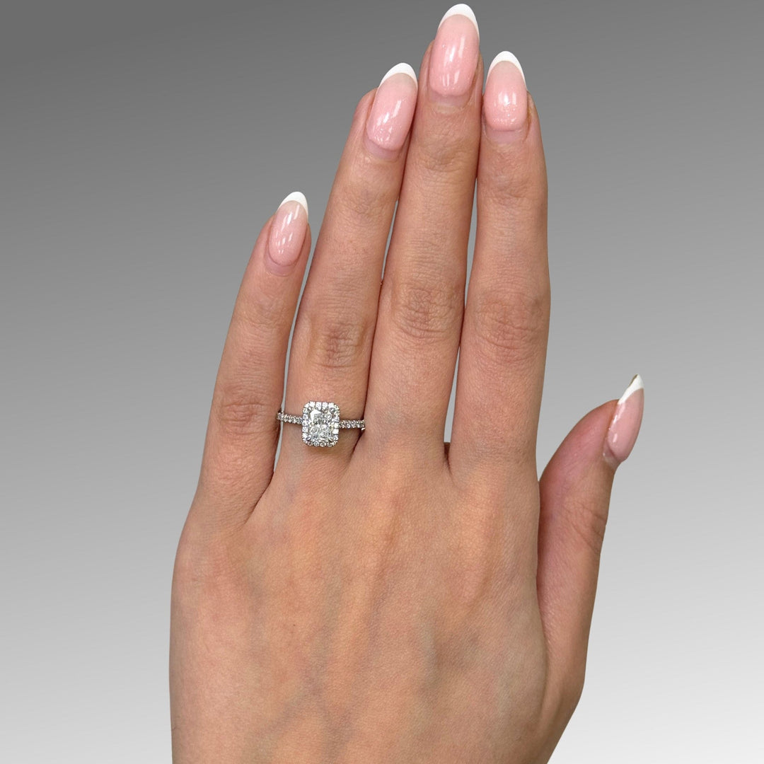 AGI Design Ready to Ship  Victoria 1.03ct E/VVS2 Radiant Lab-Created Diamond Engagement Ring