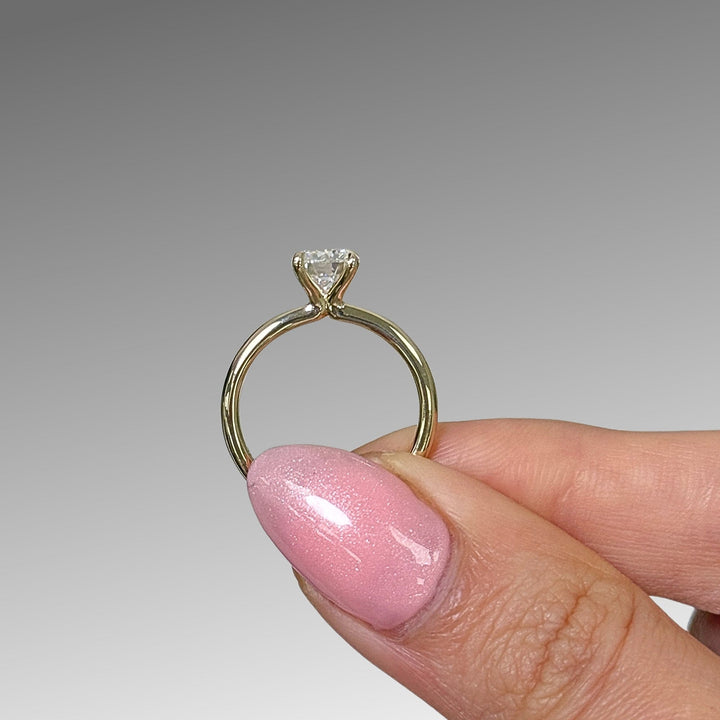 AGIDesignShop Stacey Round Moissanite Engagement Ring