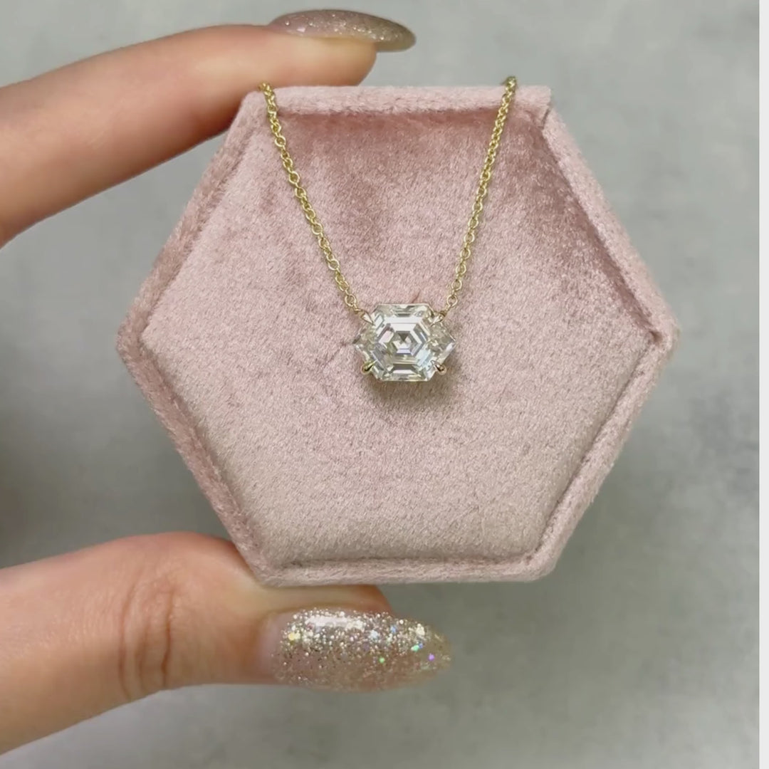 Pendentif hexagonal en moissanite 3 carats en or jaune 14 carats
